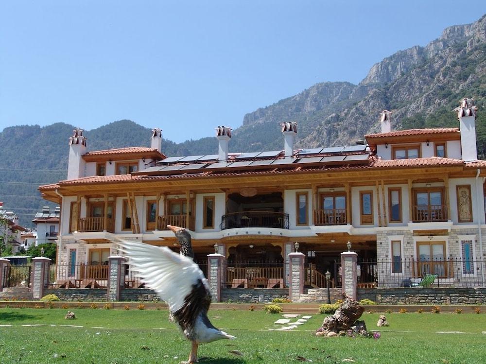 Kerme Ottoman Konak Akyaka  Bagian luar foto